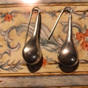 SOLID 925 SILVER TEAR DROP EARRINGS